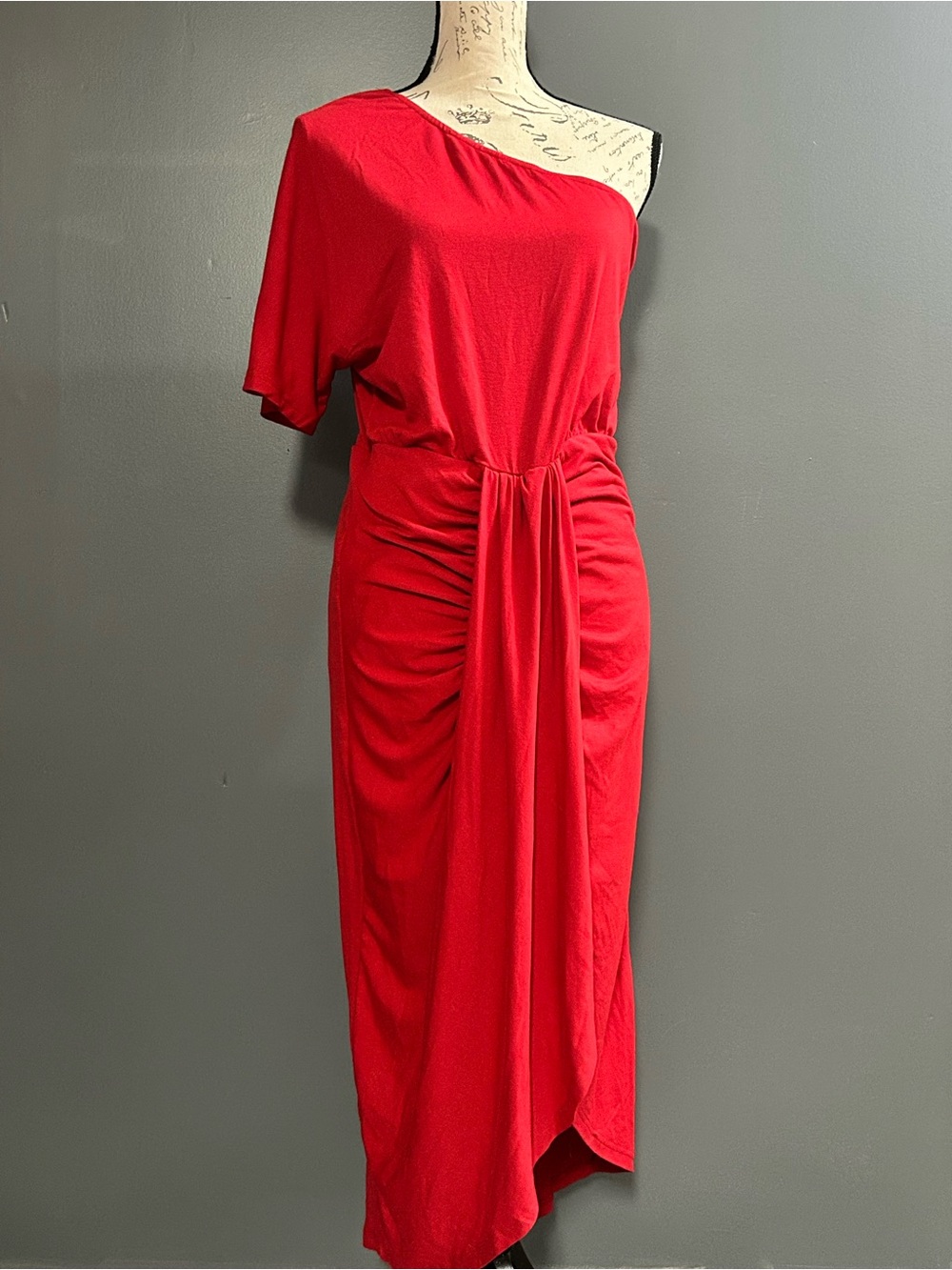 Asymmetric One-Shoulder Red Ruched Midi Dress